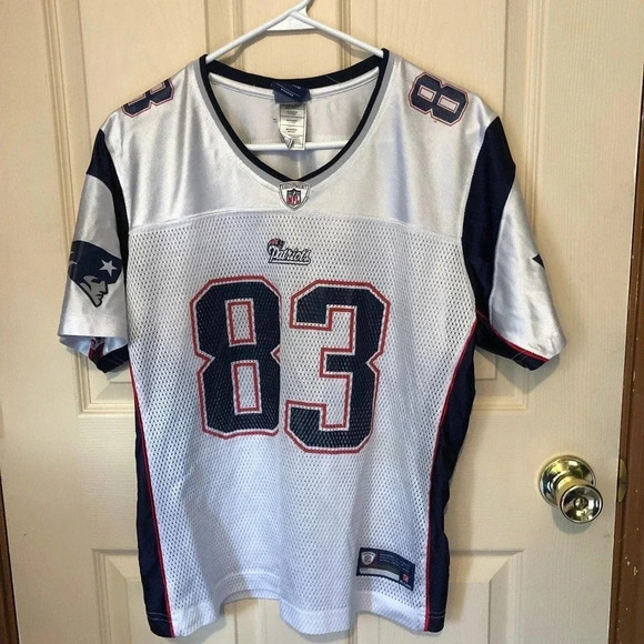 NFL Tops - Patriots Jersey Welker 83 Women Size L